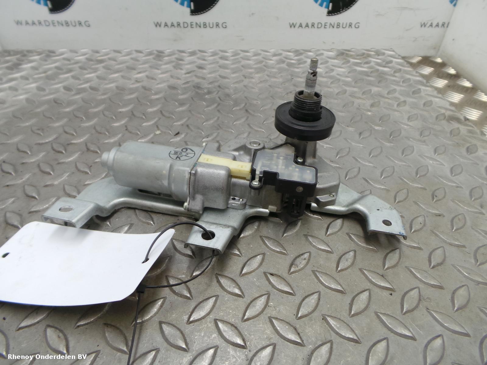 Bekijk Auto-onderdeel RUITENWISSERMOTOR ACHTER OPEL / VAUXHALL AGILA 2008