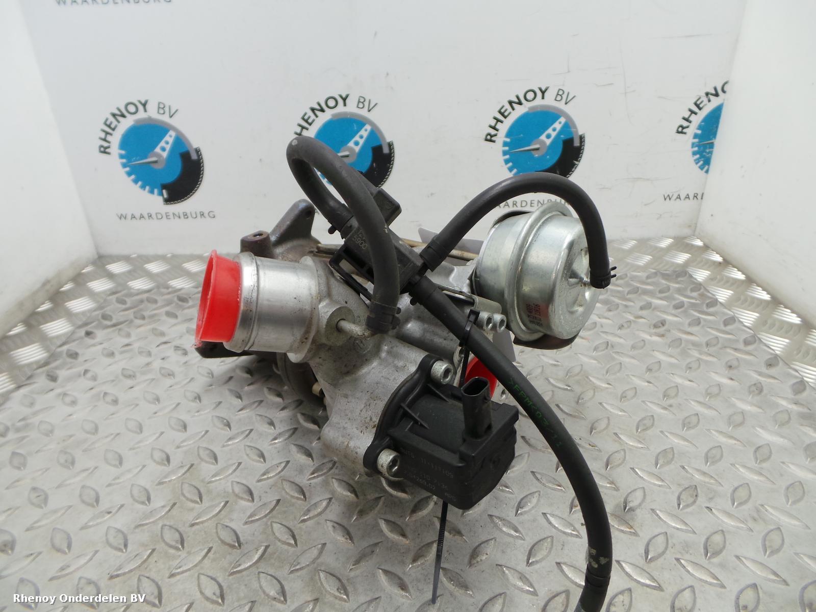 Bekijk Auto-onderdeel TURBO FORD FOCUS 2012