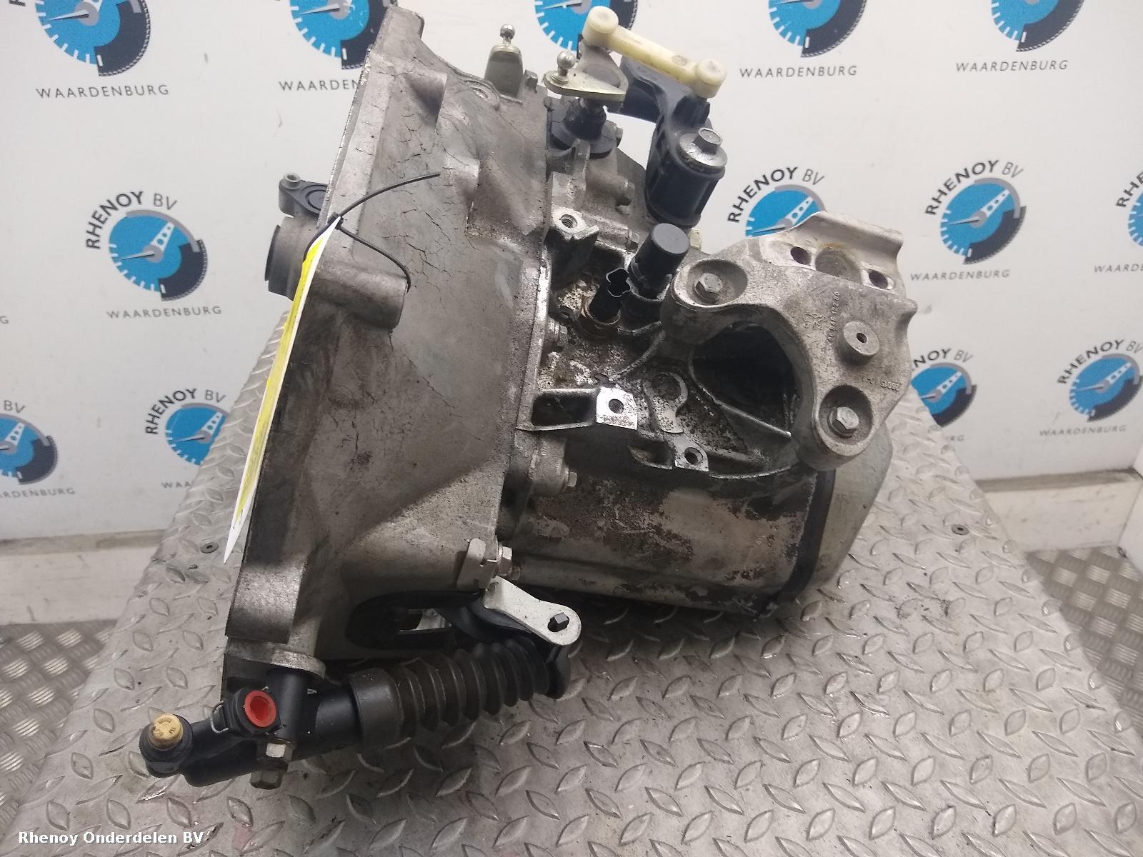 2016 PEUGEOT 208 TRANSMISSIE / VERSNELLINGSBAK View Auto part TRANSMISSIE / VERSNELLINGSBAK PEUGEOT 208 2016