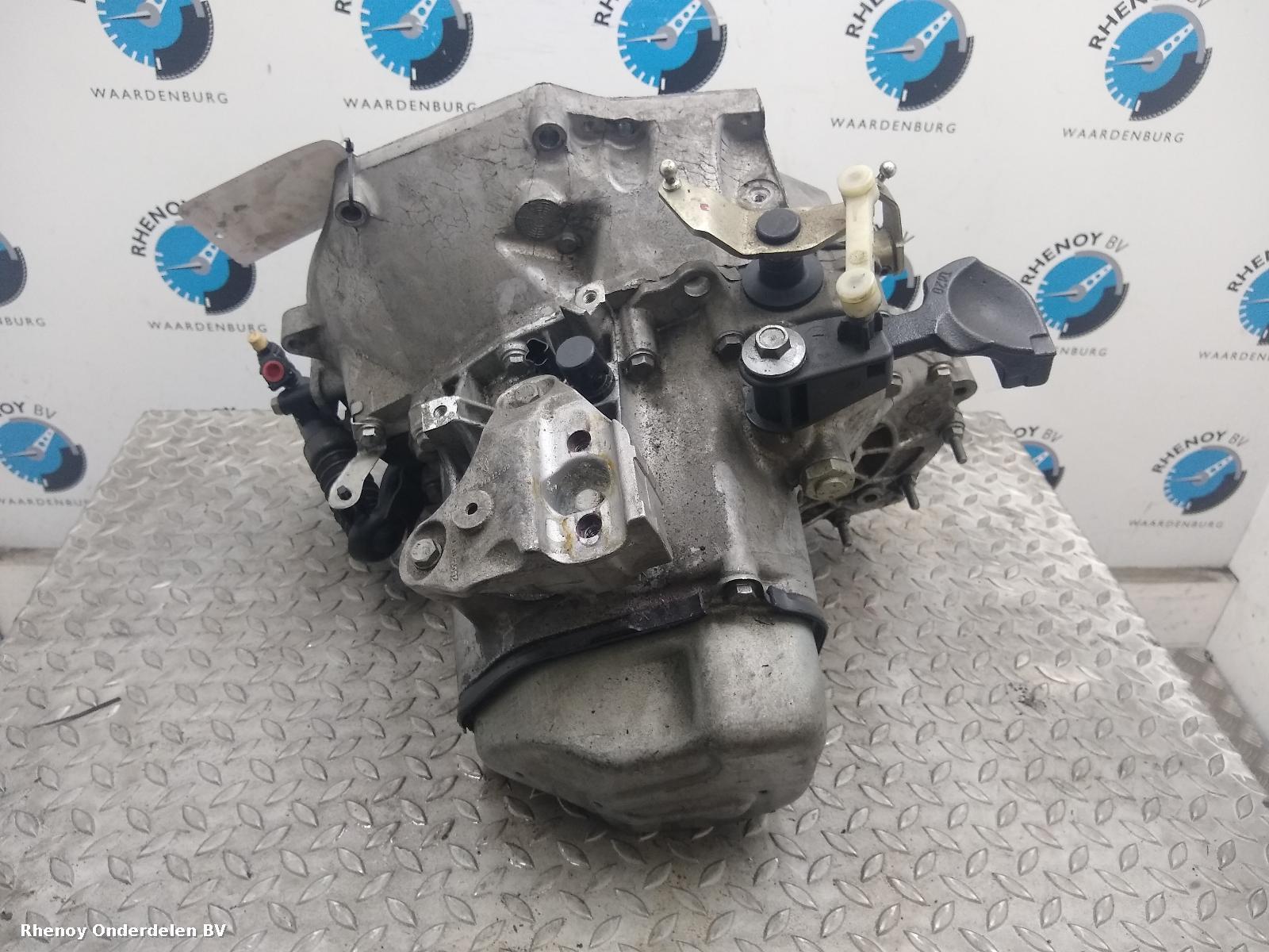 2016 PEUGEOT 208 TRANSMISSIE / VERSNELLINGSBAK View Auto part TRANSMISSIE / VERSNELLINGSBAK PEUGEOT 208 2016