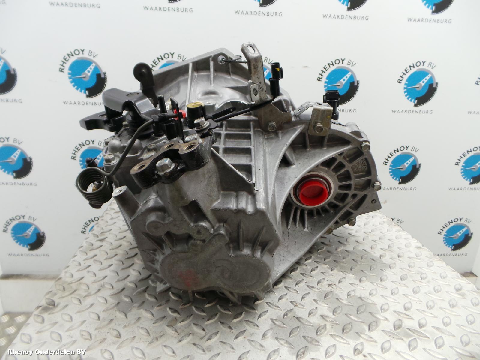 View Auto part TRANSMISSIE / VERSNELLINGSBAK HYUNDAI I20 2012