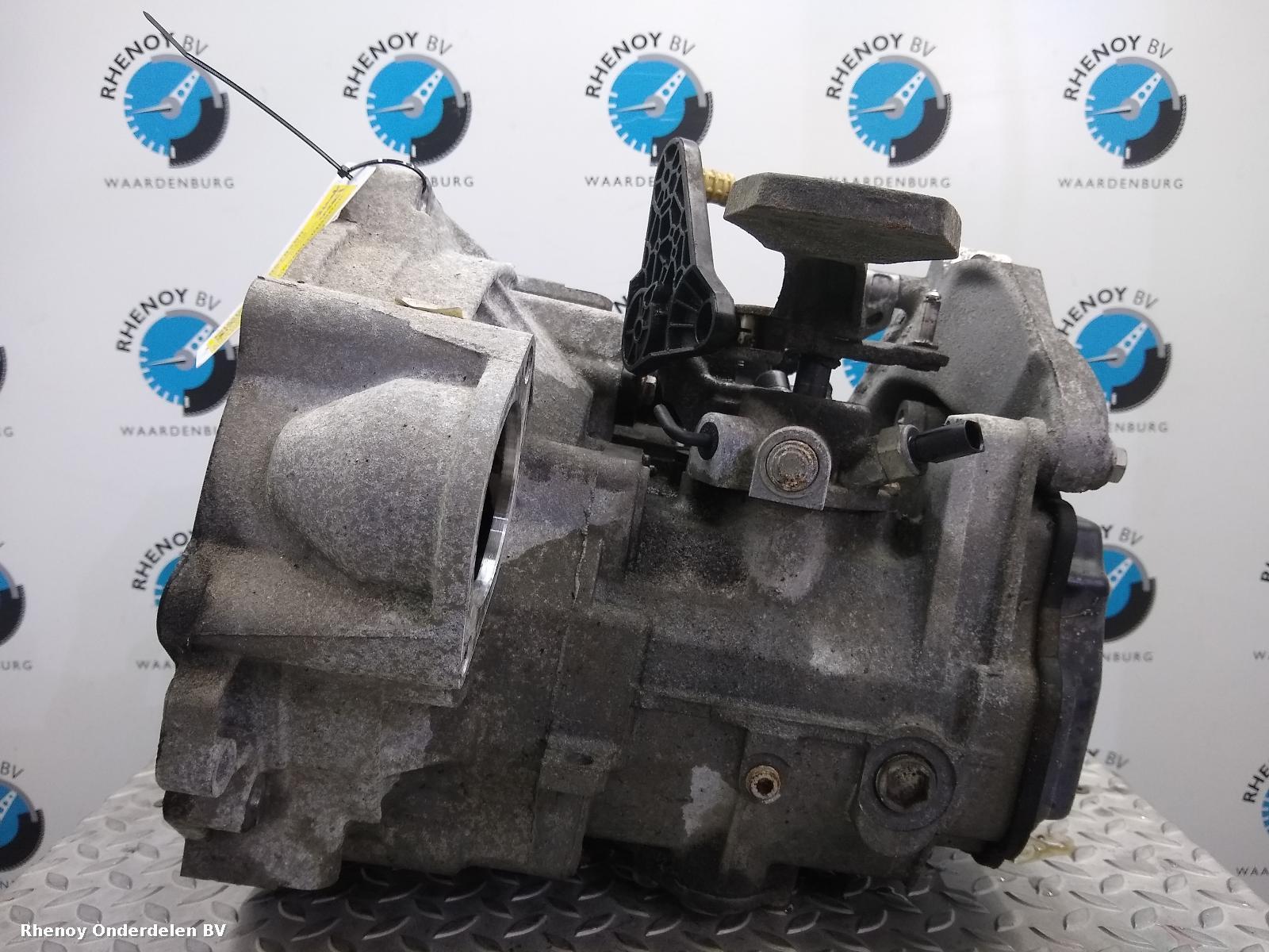 View Auto part TRANSMISSIE / VERSNELLINGSBAK VOLKSWAGEN GOLF 2010