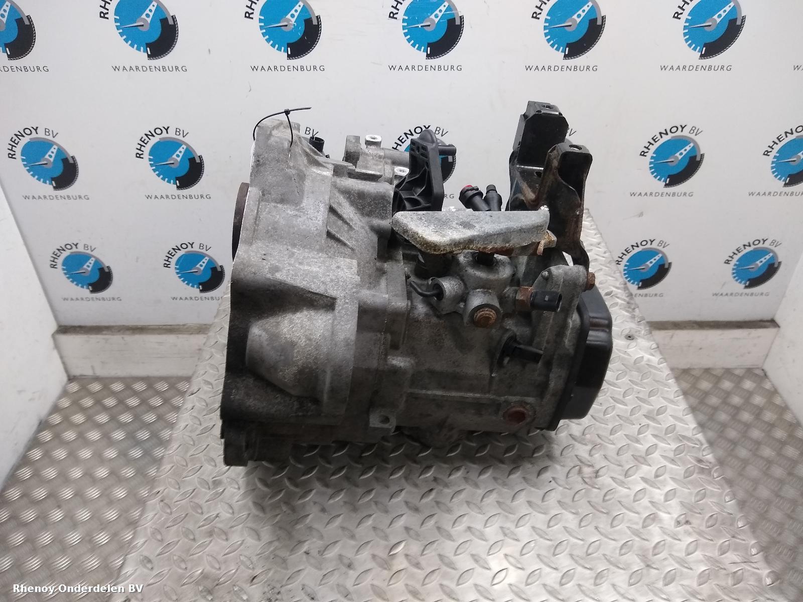2010 SKODA FABIA TRANSMISSIE / VERSNELLINGSBAK View Auto part TRANSMISSIE / VERSNELLINGSBAK SKODA FABIA 2010