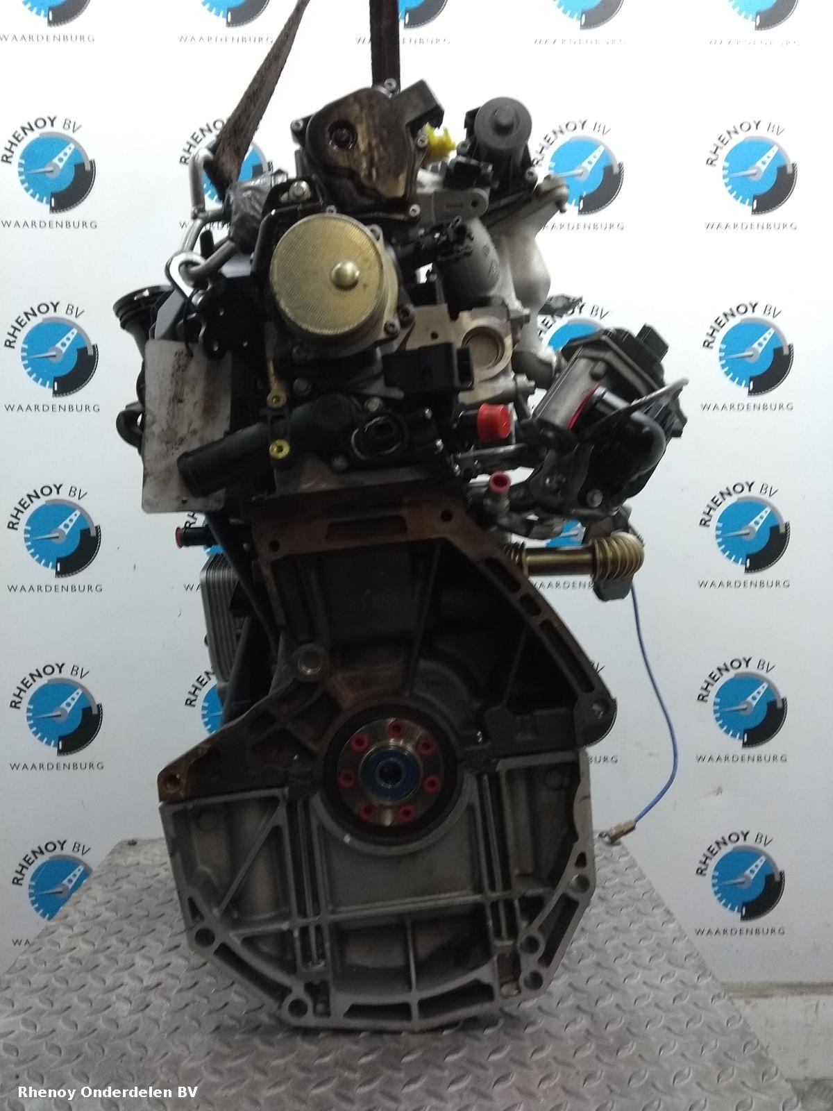 View Auto part Engine RENAULT CLIO 2013