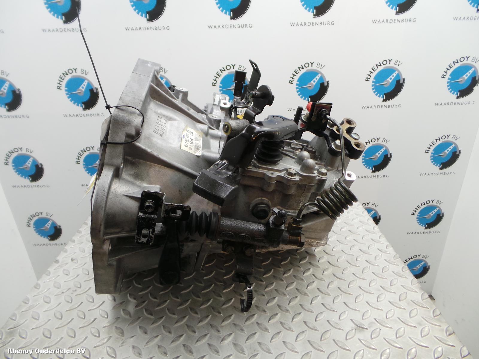 2015 HYUNDAI I20 TRANSMISSIE / VERSNELLINGSBAK View Auto part TRANSMISSIE / VERSNELLINGSBAK HYUNDAI I20 2015