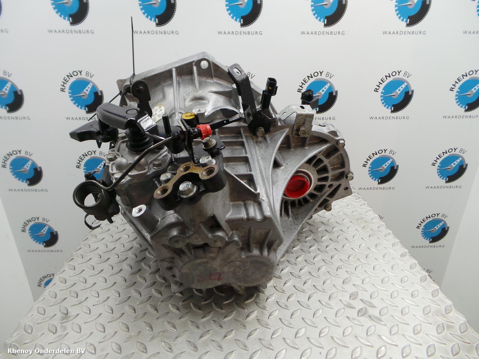 2015 HYUNDAI I20 TRANSMISSIE / VERSNELLINGSBAK View Auto part TRANSMISSIE / VERSNELLINGSBAK HYUNDAI I20 2015