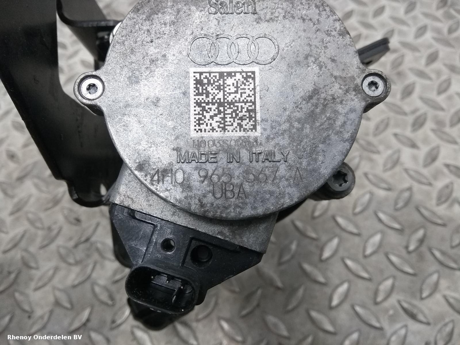 View Auto part WATERPOMP AUDI Q5 2016