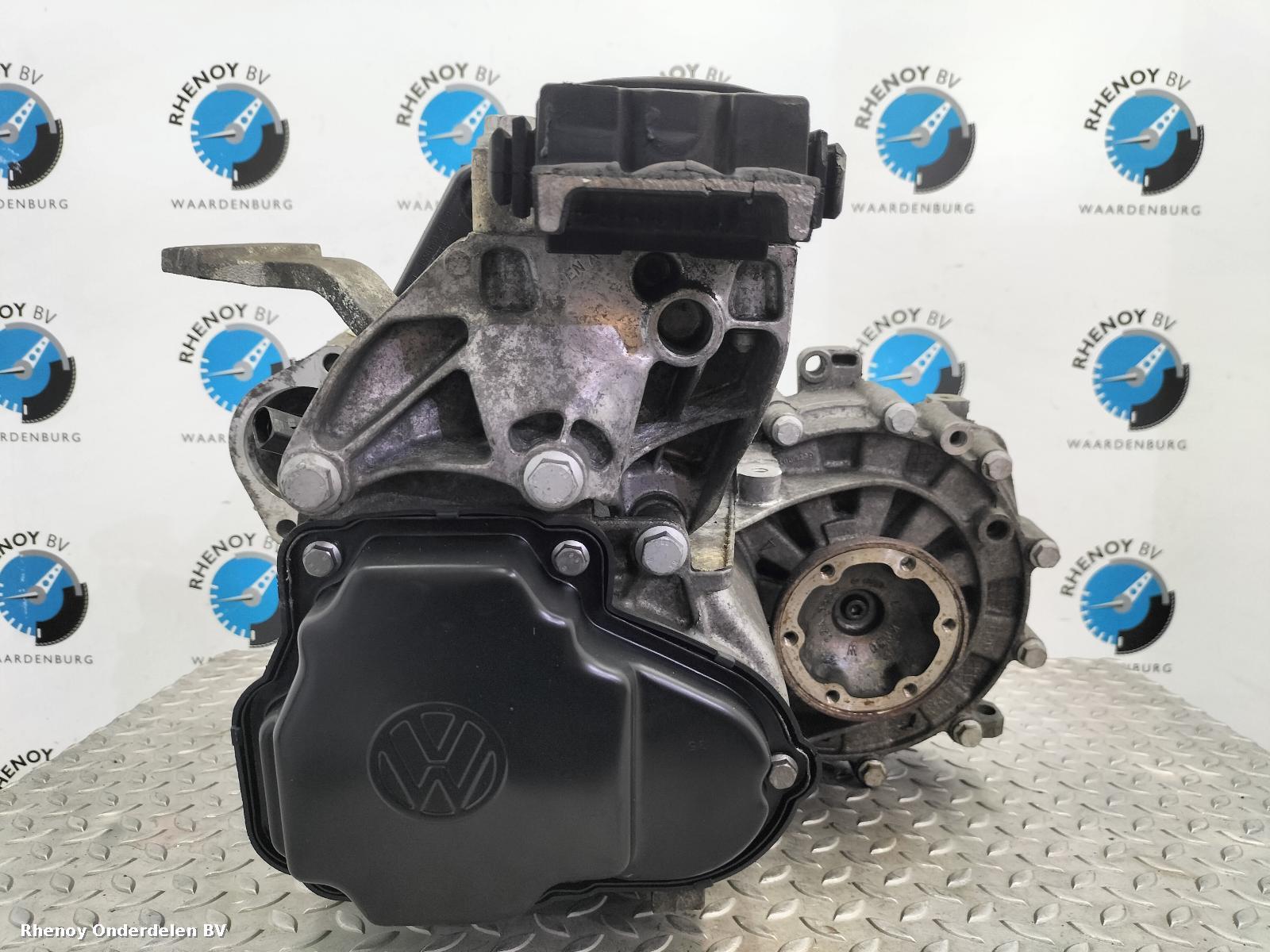 View Auto part TRANSMISSIE / VERSNELLINGSBAK VOLKSWAGEN GOLF 2010