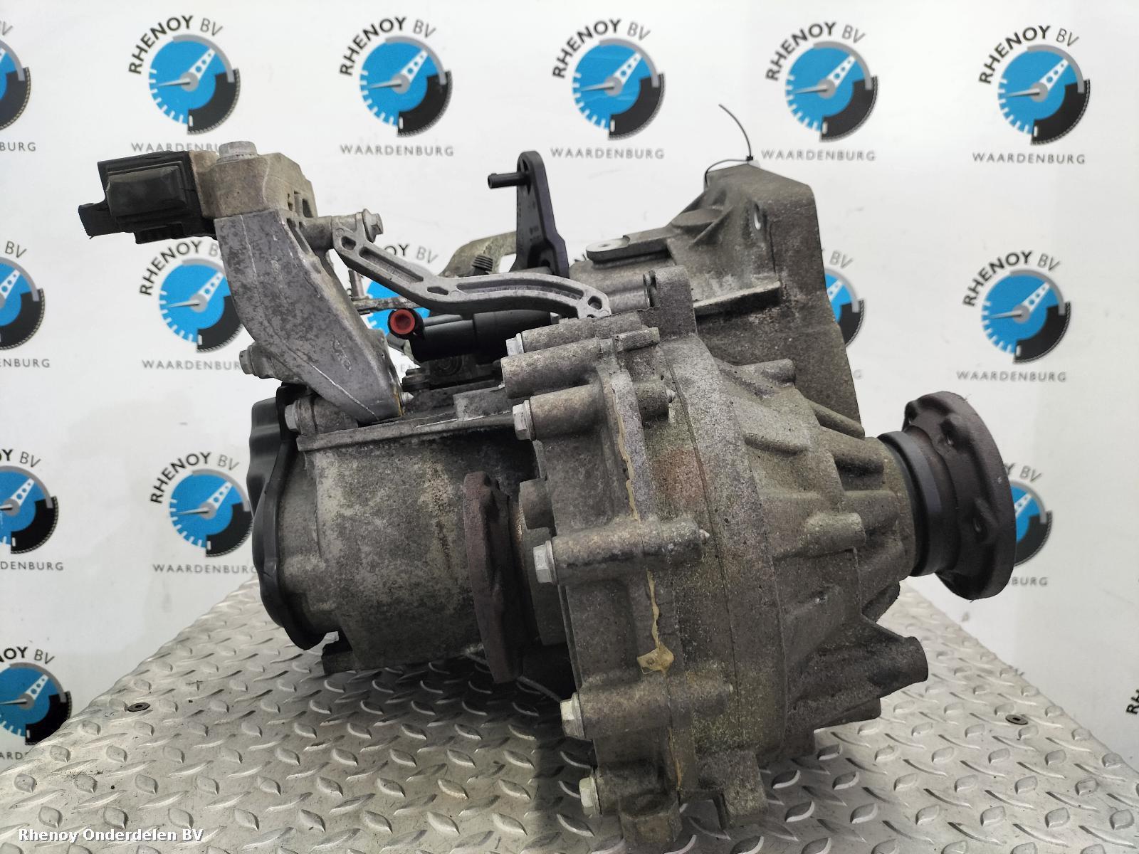 View Auto part TRANSMISSIE / VERSNELLINGSBAK VOLKSWAGEN GOLF 2010