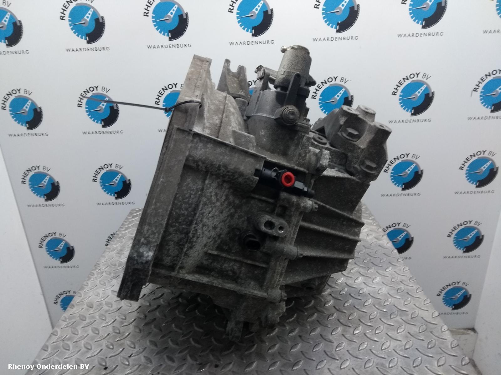 View Auto part TRANSMISSIE / VERSNELLINGSBAK OPEL / VAUXHALL ASTRA 2012