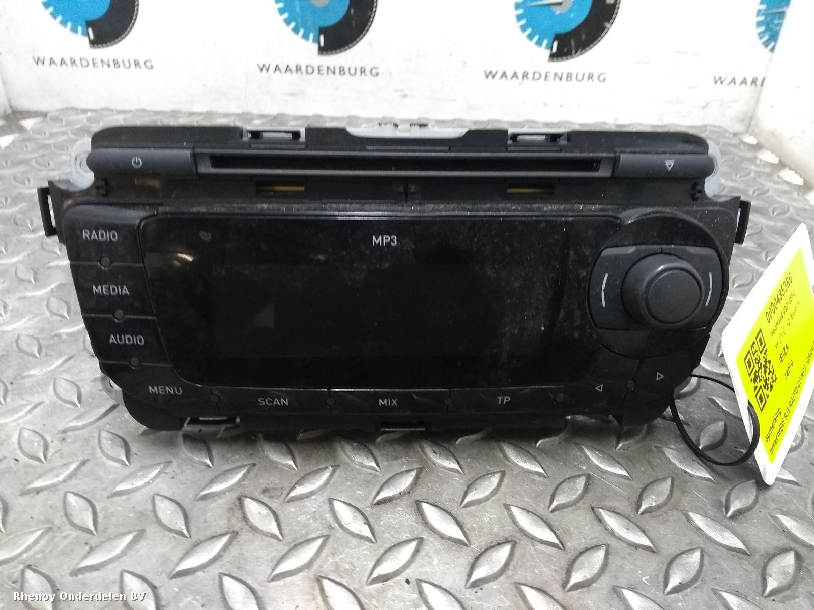 Bekijk Auto-onderdeel RADIO SEAT IBIZA 2010