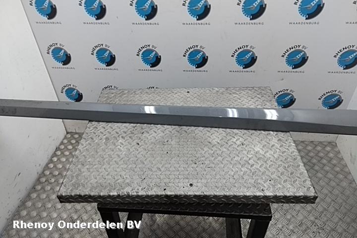 Bekijk Auto-onderdeel SPOILER / SKIRT ZIJKANT AUDI A3 2016