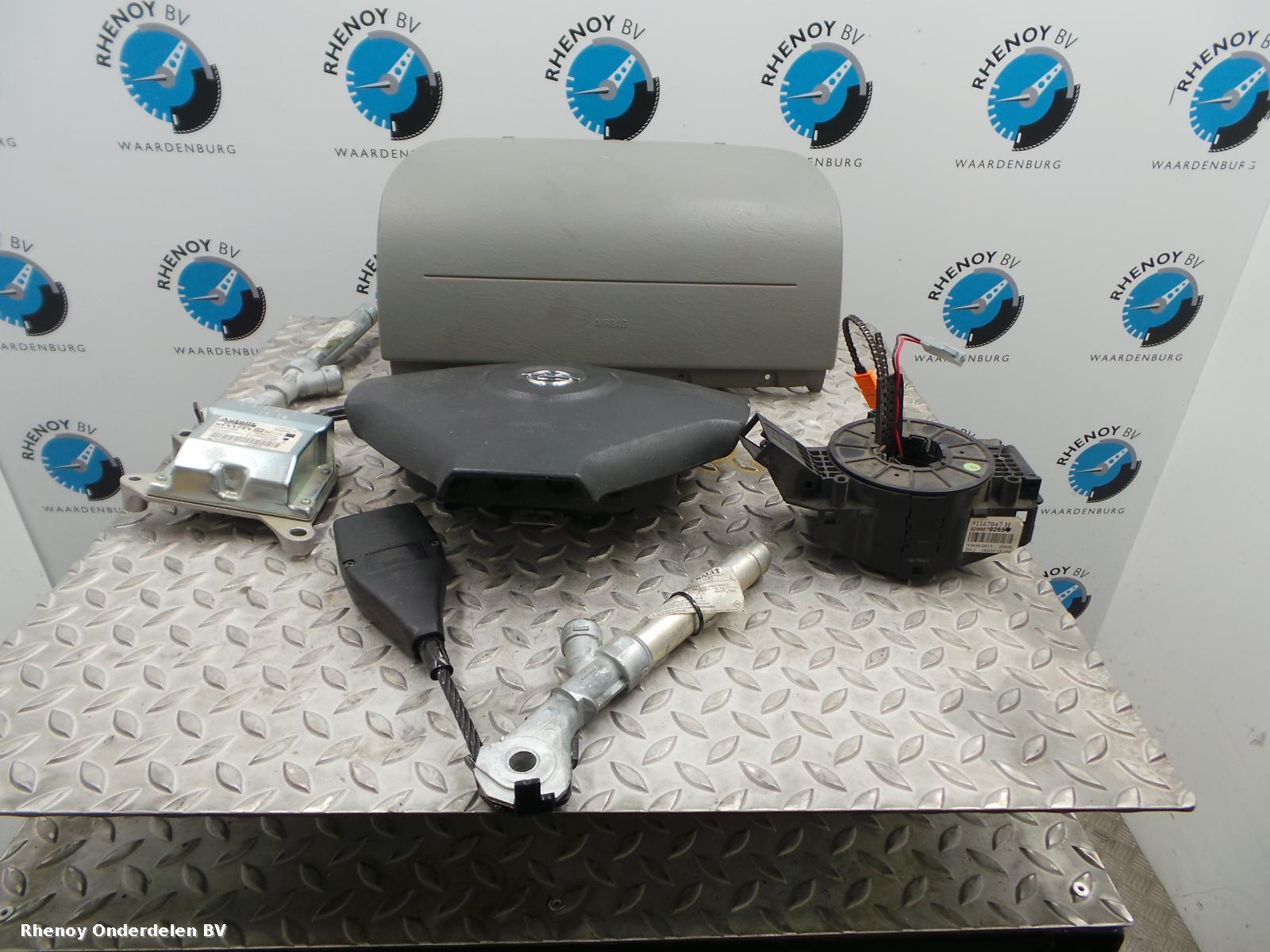 Bekijk Auto-onderdeel AIRBAG SET OPEL / VAUXHALL VIVARO 2008