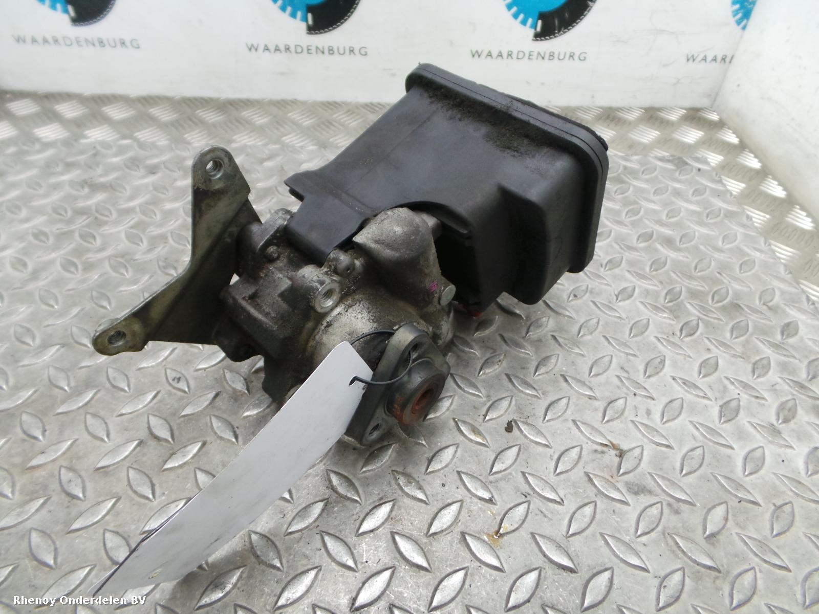 Bekijk Auto-onderdeel STUURPOMP BMW X5 2003