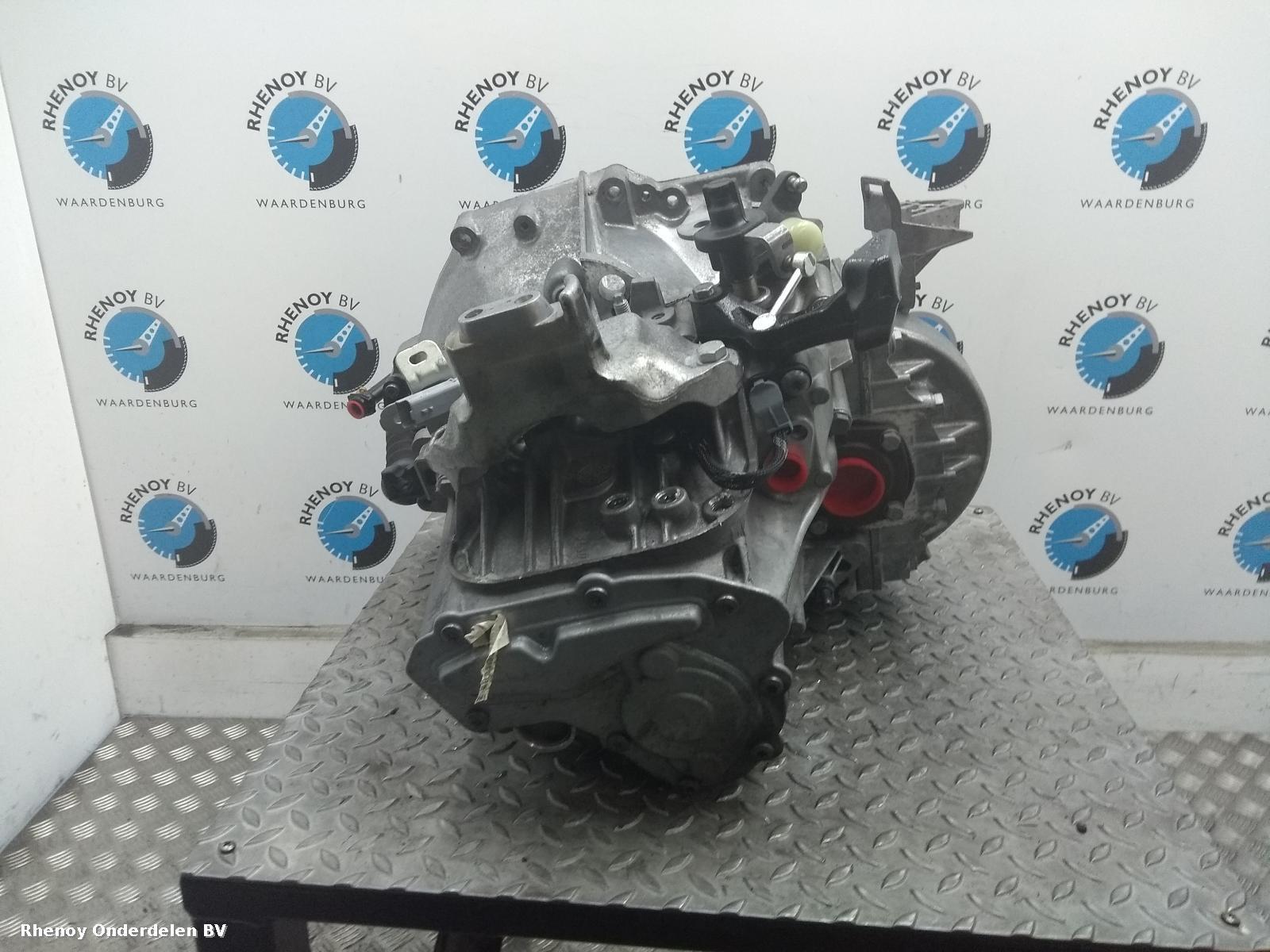 View Auto part TRANSMISSIE / VERSNELLINGSBAK PEUGEOT 308 2016