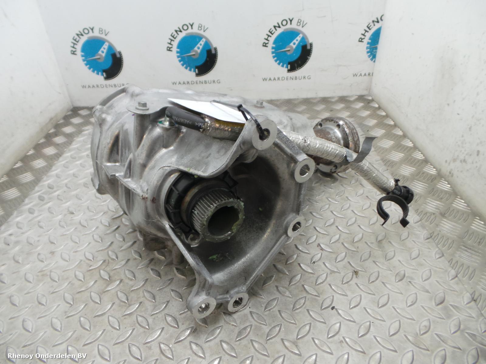 View Auto part TUSSENBAK FORD MONDEO 2017