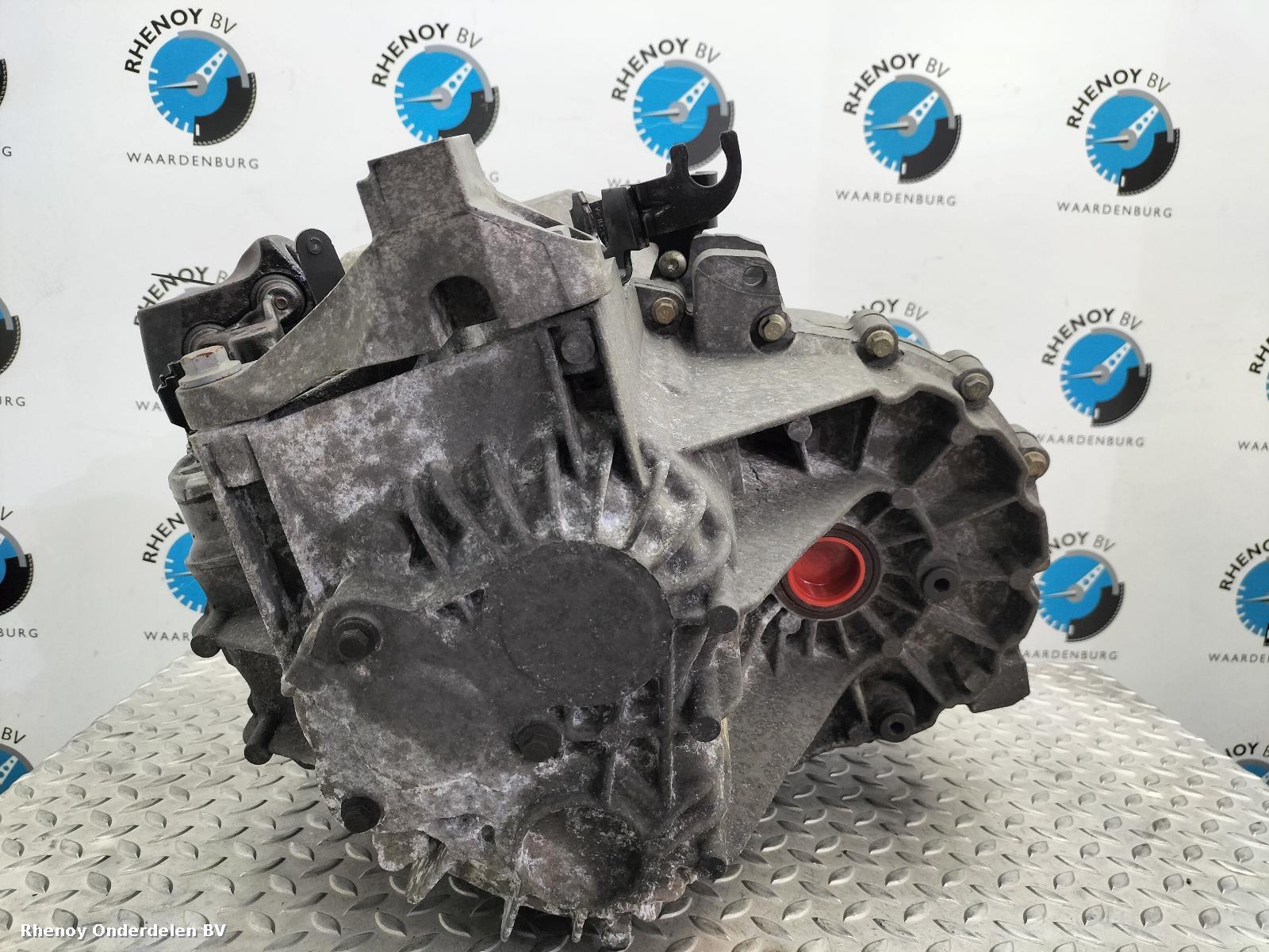 View Auto part TRANSMISSIE / VERSNELLINGSBAK FORD FOCUS 2005