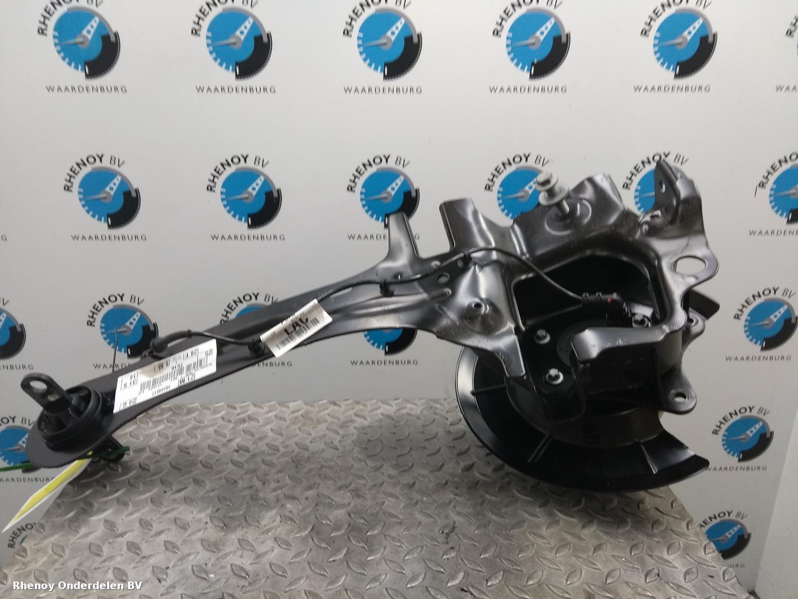 Bekijk Auto-onderdeel DRAAGARM ONDER LA FORD FOCUS 2017