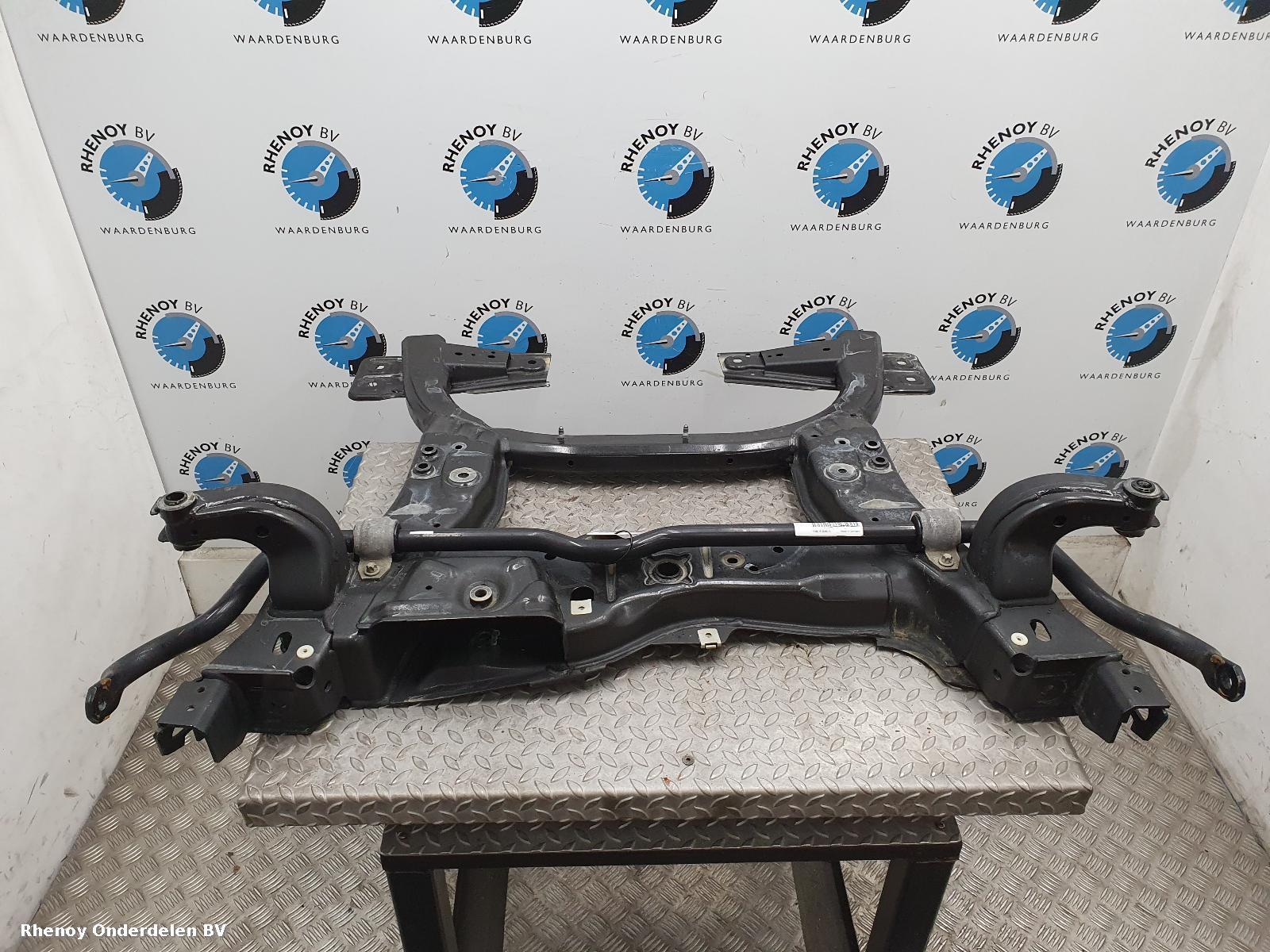 Bekijk Auto-onderdeel SUBFRAME VOOR MERCEDES CLA 2014