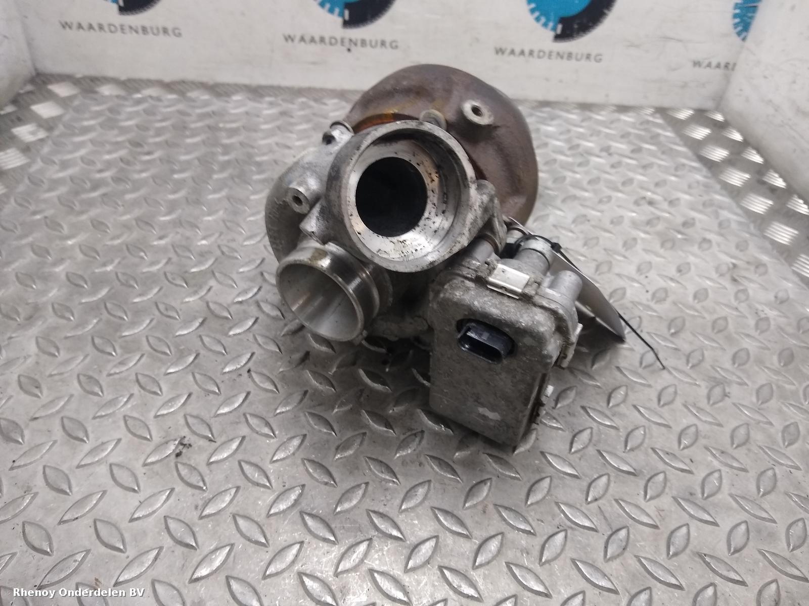 Bekijk Auto-onderdeel TURBO MERCEDES C CLASS 2014