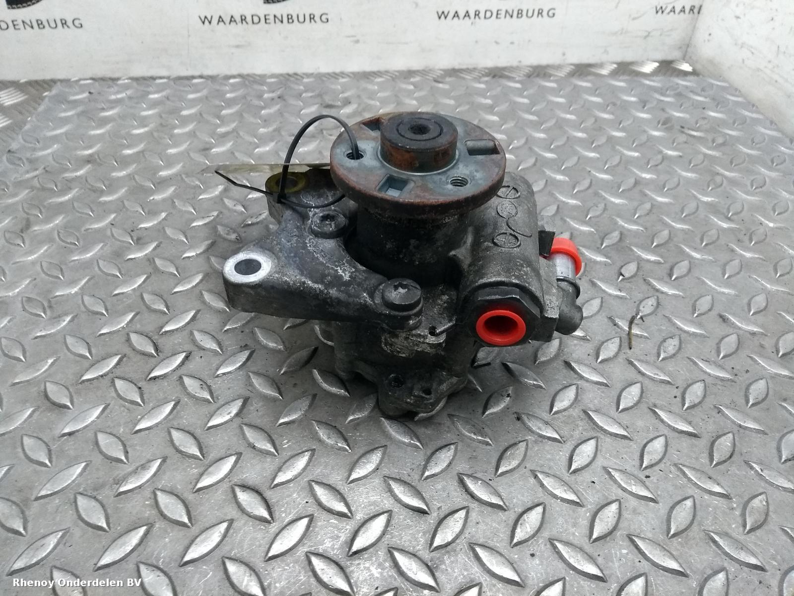 Bekijk Auto-onderdeel STUURPOMP BMW X3 2007