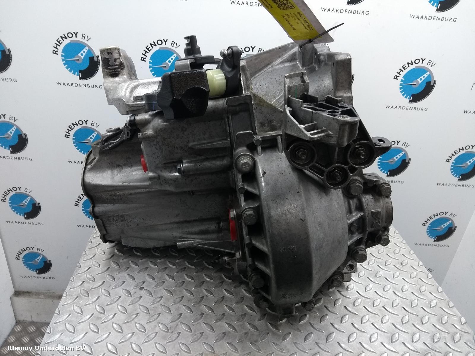View Auto part TRANSMISSIE / VERSNELLINGSBAK PEUGEOT 308 2015