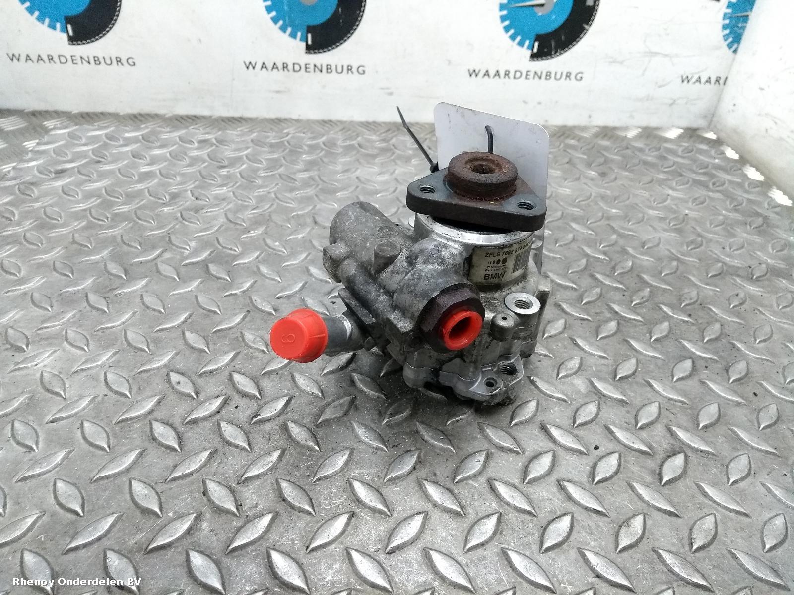 Bekijk Auto-onderdeel STUURPOMP BMW 1 SERIES 2004