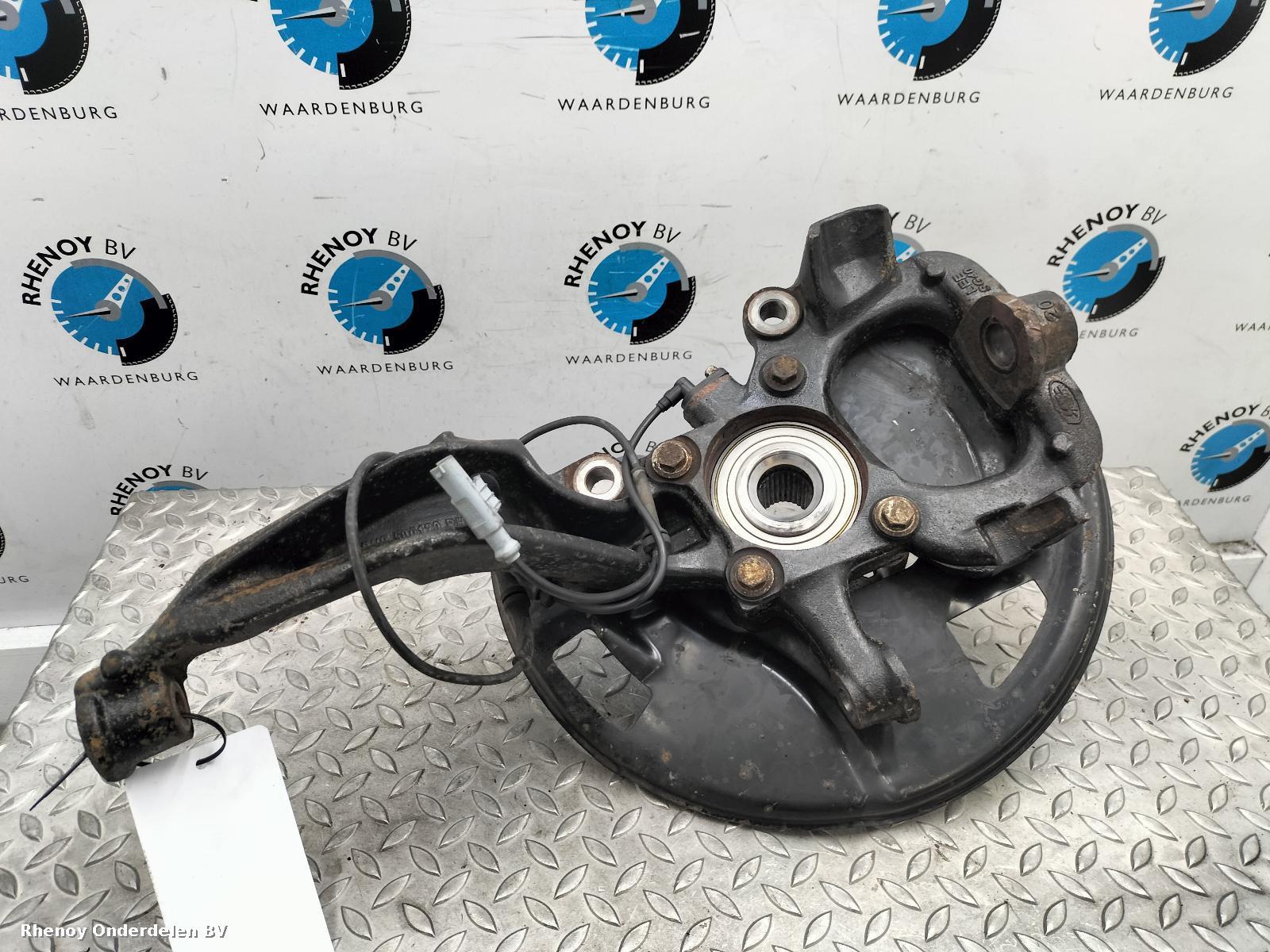 View Auto part RF Hub/Stub Axle Assembly LAND ROVER RANGE ROVER SPORT 2006
