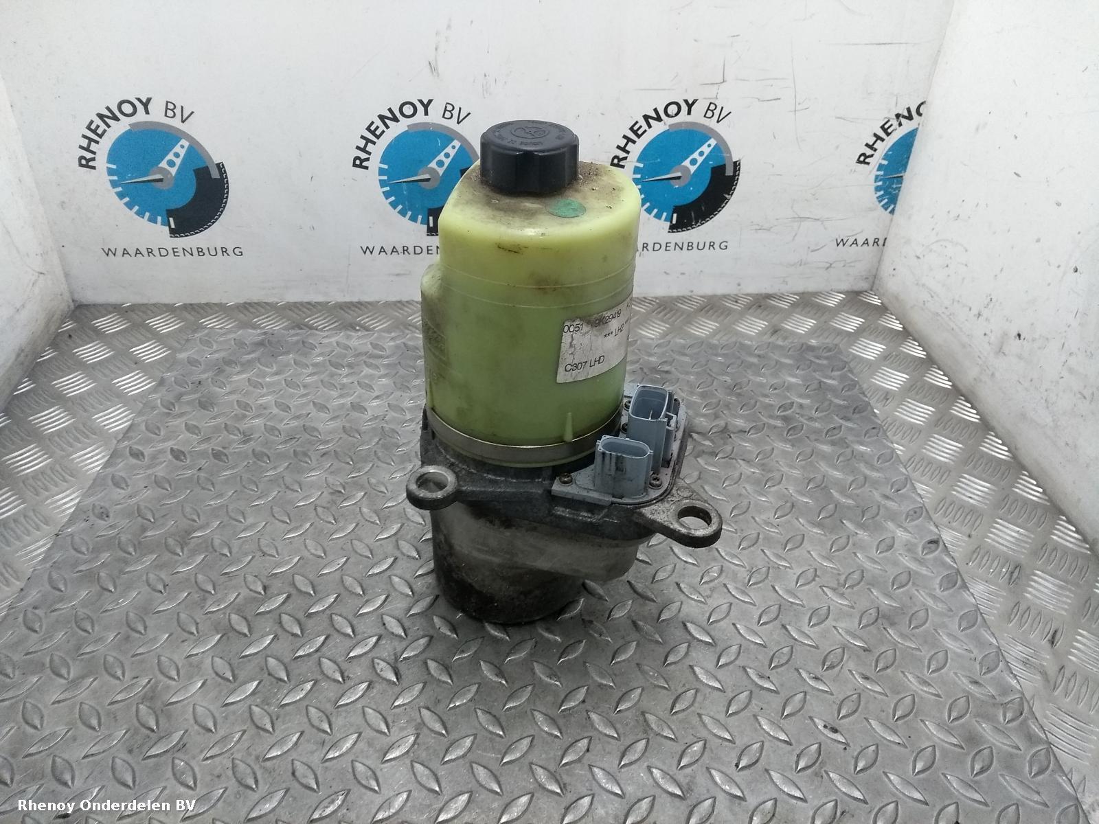 Bekijk Auto-onderdeel STUURPOMP FORD FOCUS 2009