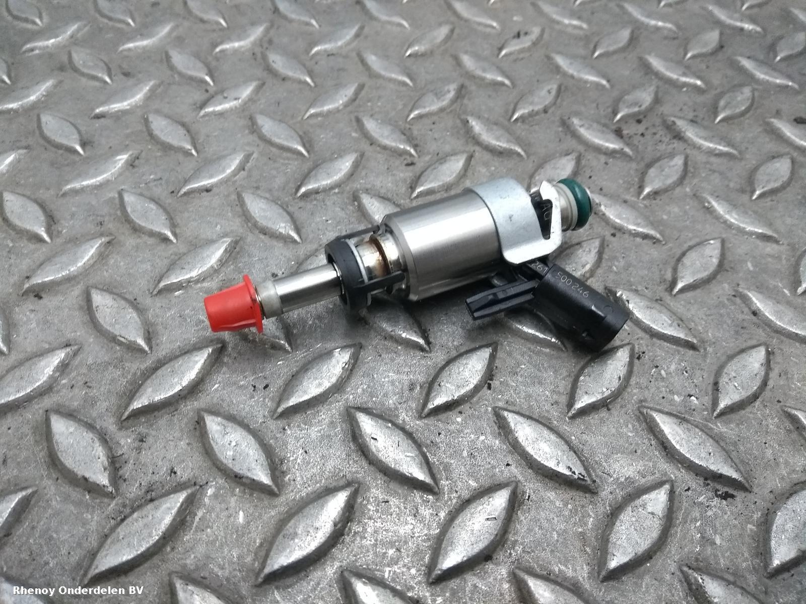 Bekijk Auto-onderdeel BRANDSTOF INJECTOR / VERSTUIVER VOLKSWAGEN GOLF 2016