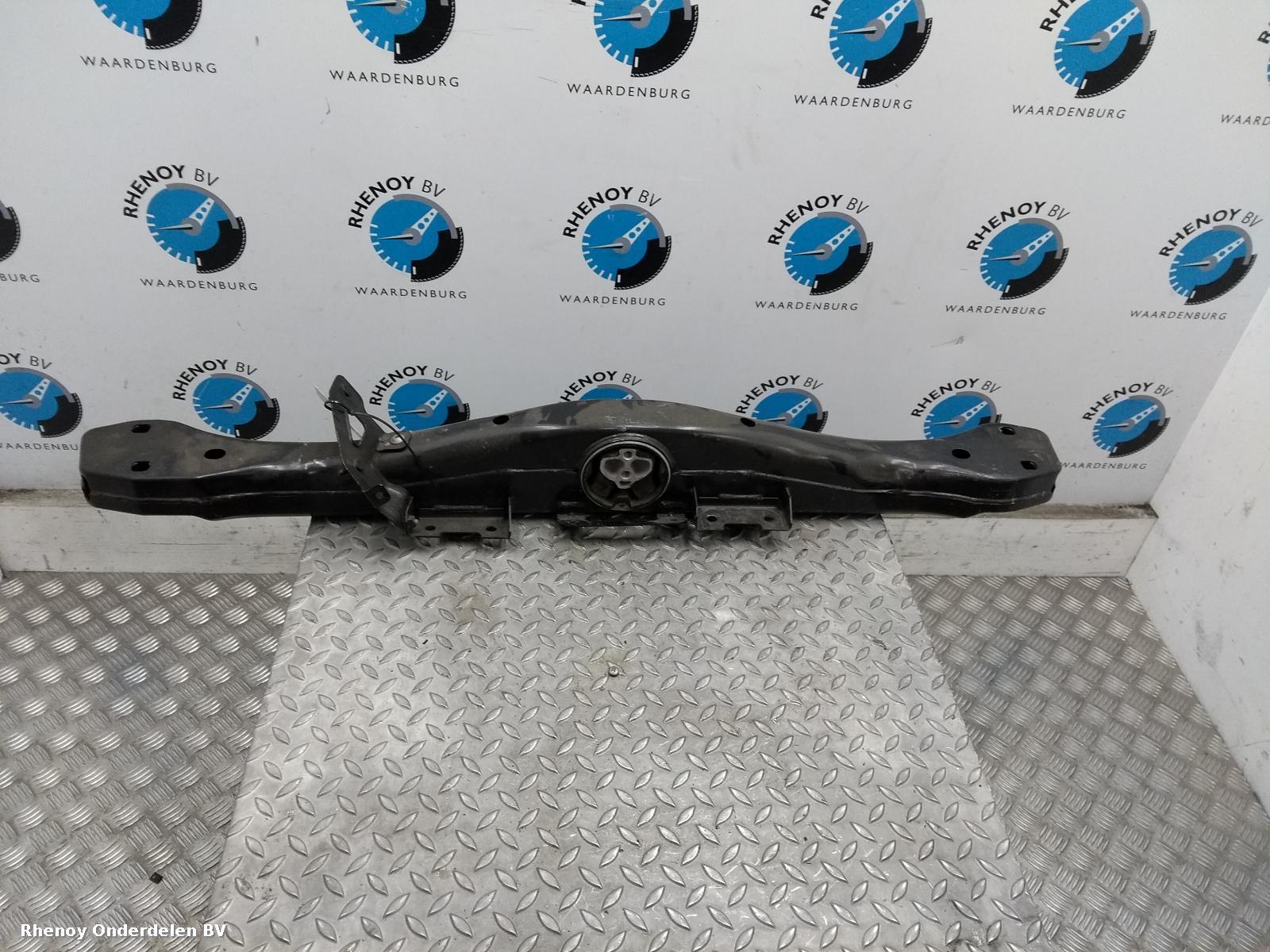Bekijk Auto-onderdeel SUBFRAME (MOTOR) VOLKSWAGEN TOUAREG 2015
