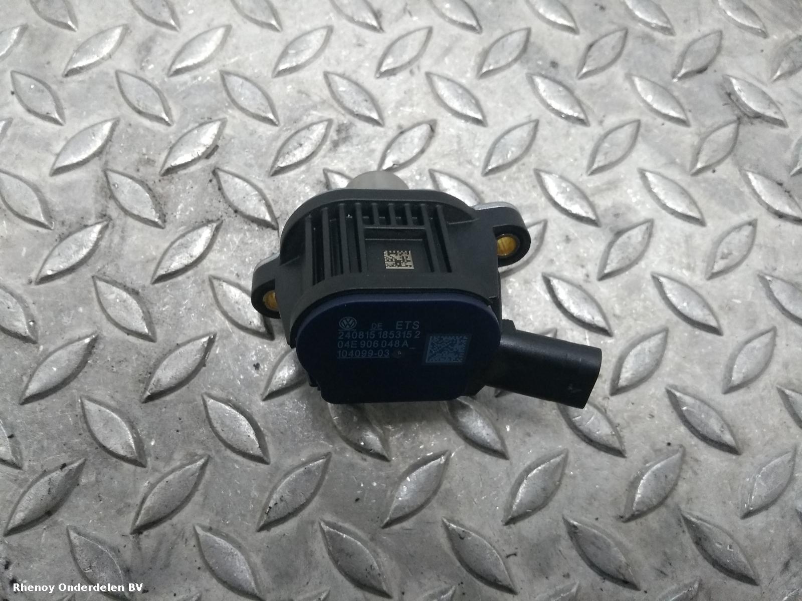 View Auto part Misc VOLKSWAGEN PASSAT 2016