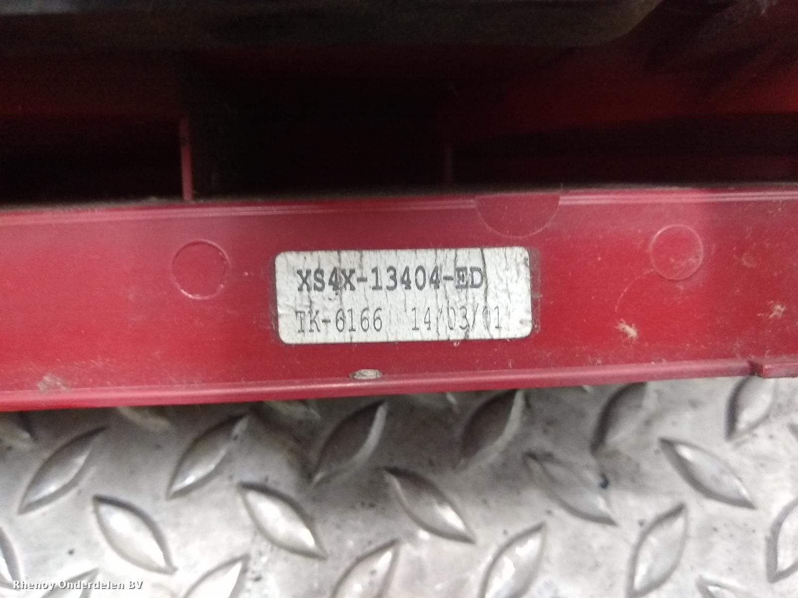 2001 FORD FOCUS ACHTERLICHT R View Auto part ACHTERLICHT R FORD FOCUS 2001