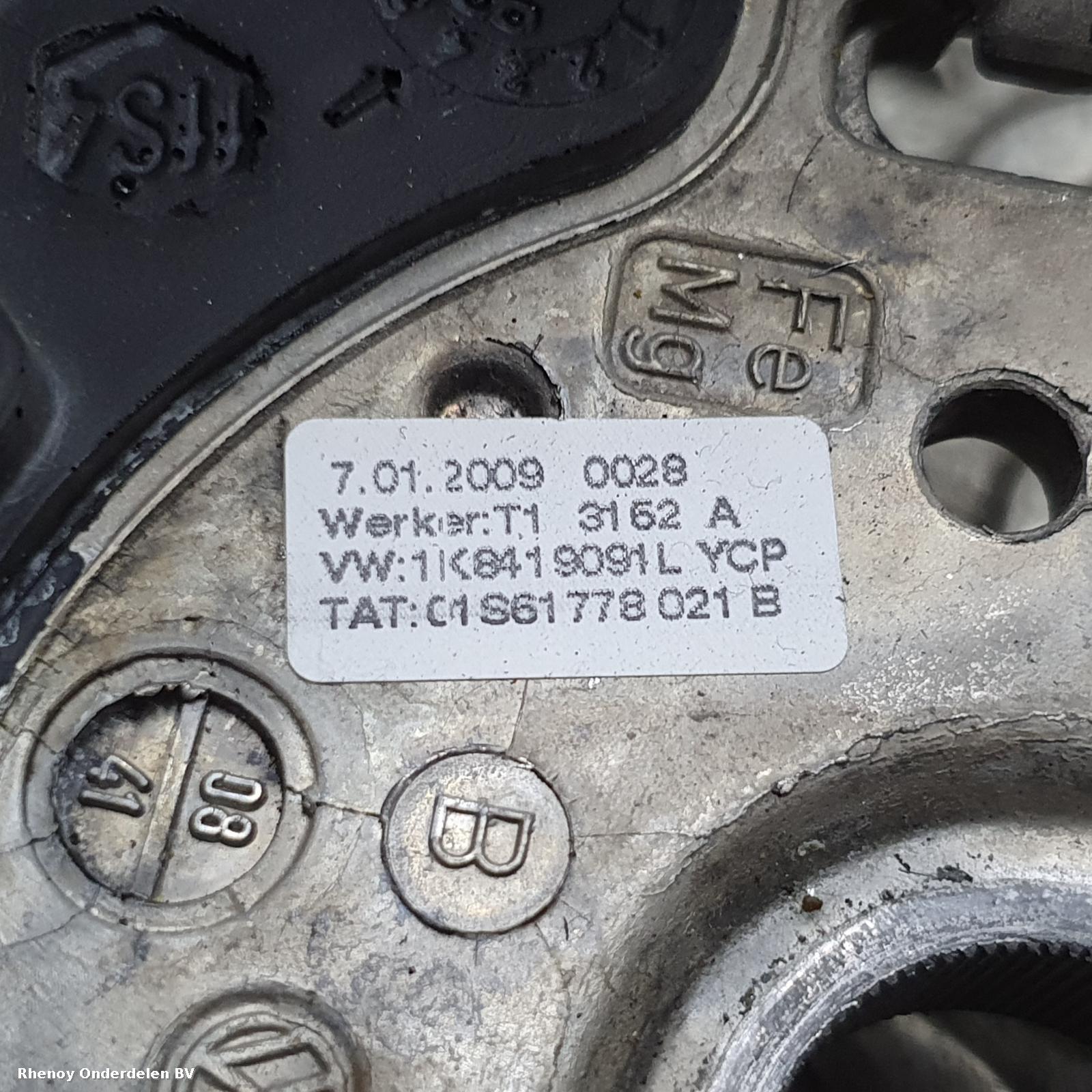 2009 VOLKSWAGEN SCIROCCO STUURWIEL View Auto part STUURWIEL VOLKSWAGEN SCIROCCO 2009