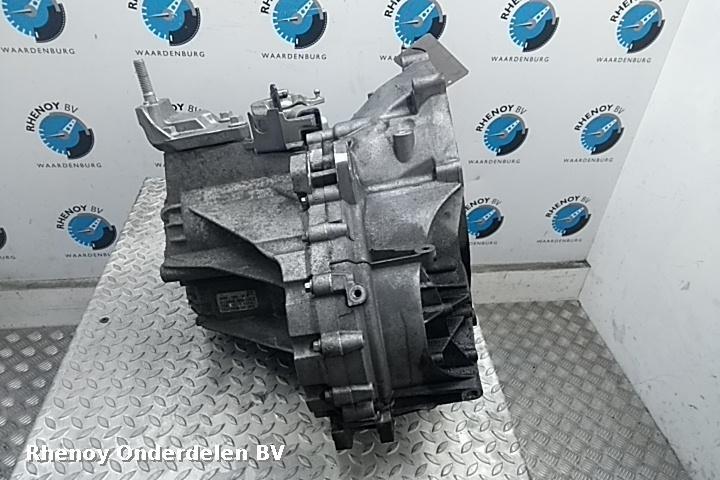 View Auto part TRANSMISSIE / VERSNELLINGSBAK FORD MONDEO 2015