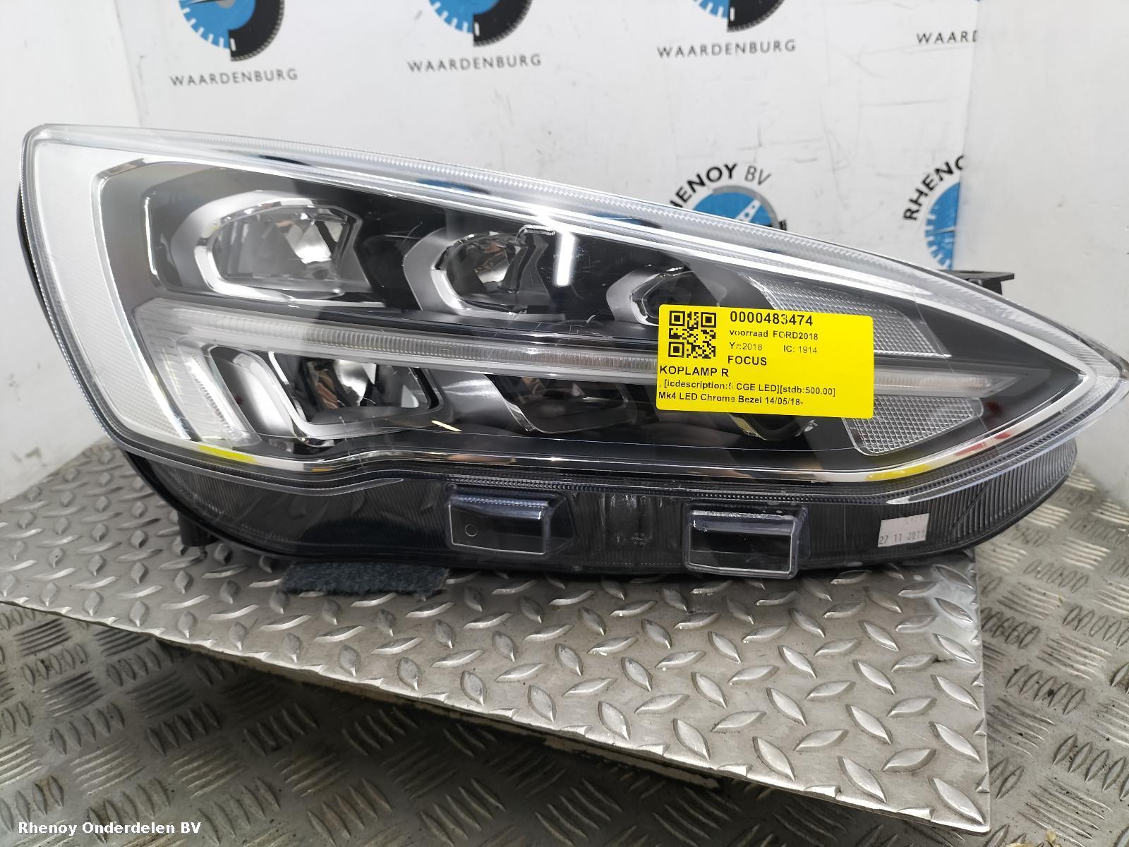 Bekijk Auto-onderdeel KOPLAMP R FORD FOCUS 2018