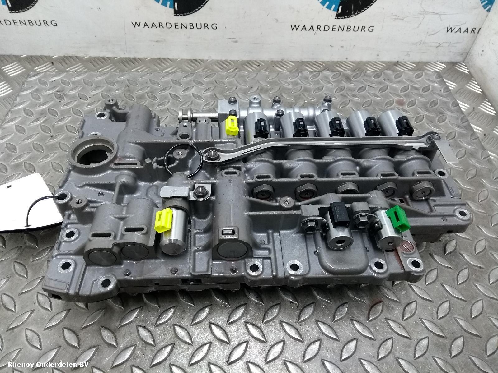 Bekijk Auto-onderdeel SCHAKELMECHANISME VOLKSWAGEN TOUAREG 2015