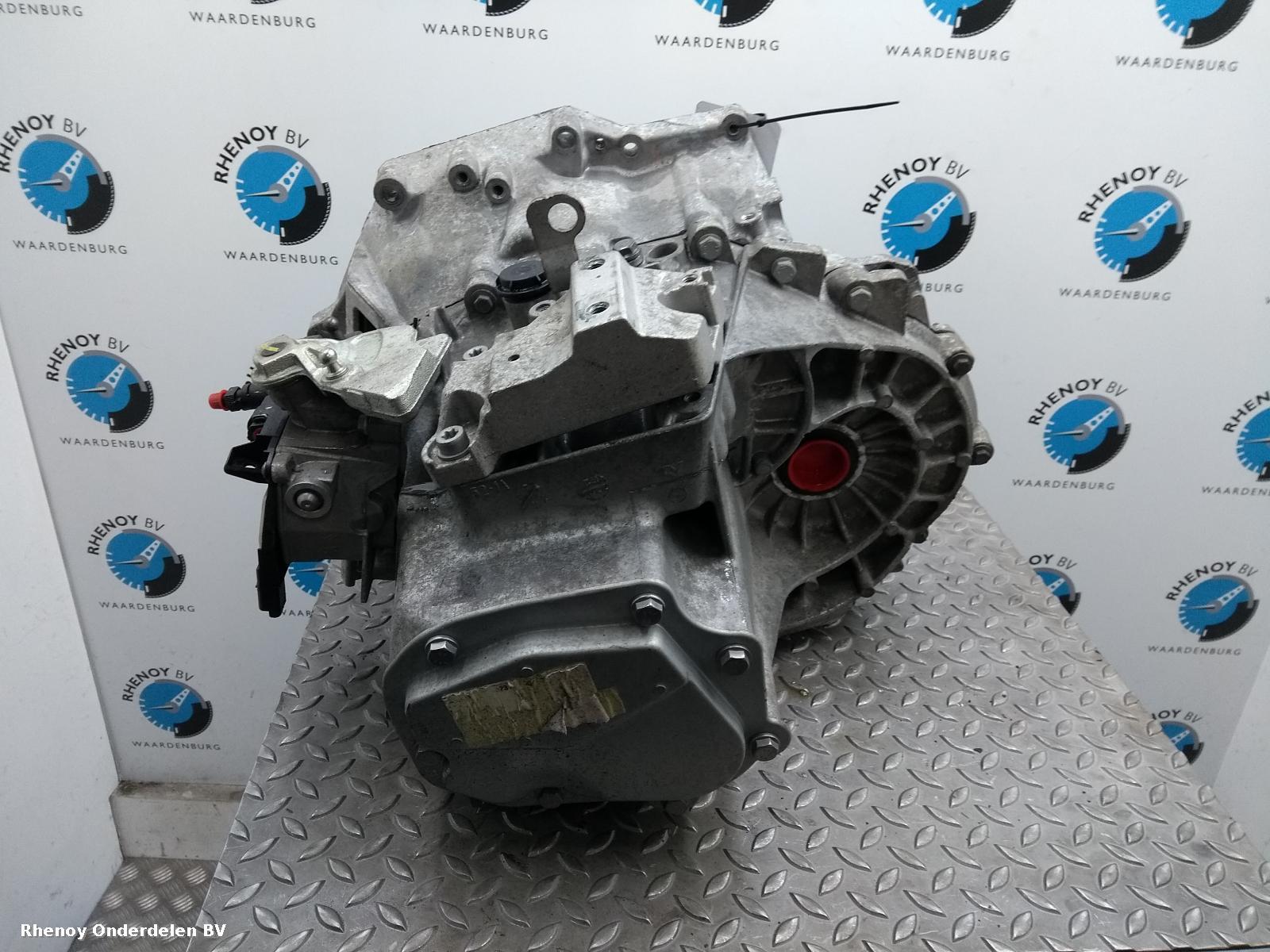 View Auto part TRANSMISSIE / VERSNELLINGSBAK PEUGEOT 2008 2013