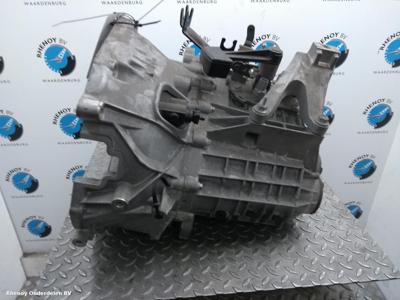 View Auto part TRANSMISSIE / VERSNELLINGSBAK FORD MONDEO 2013