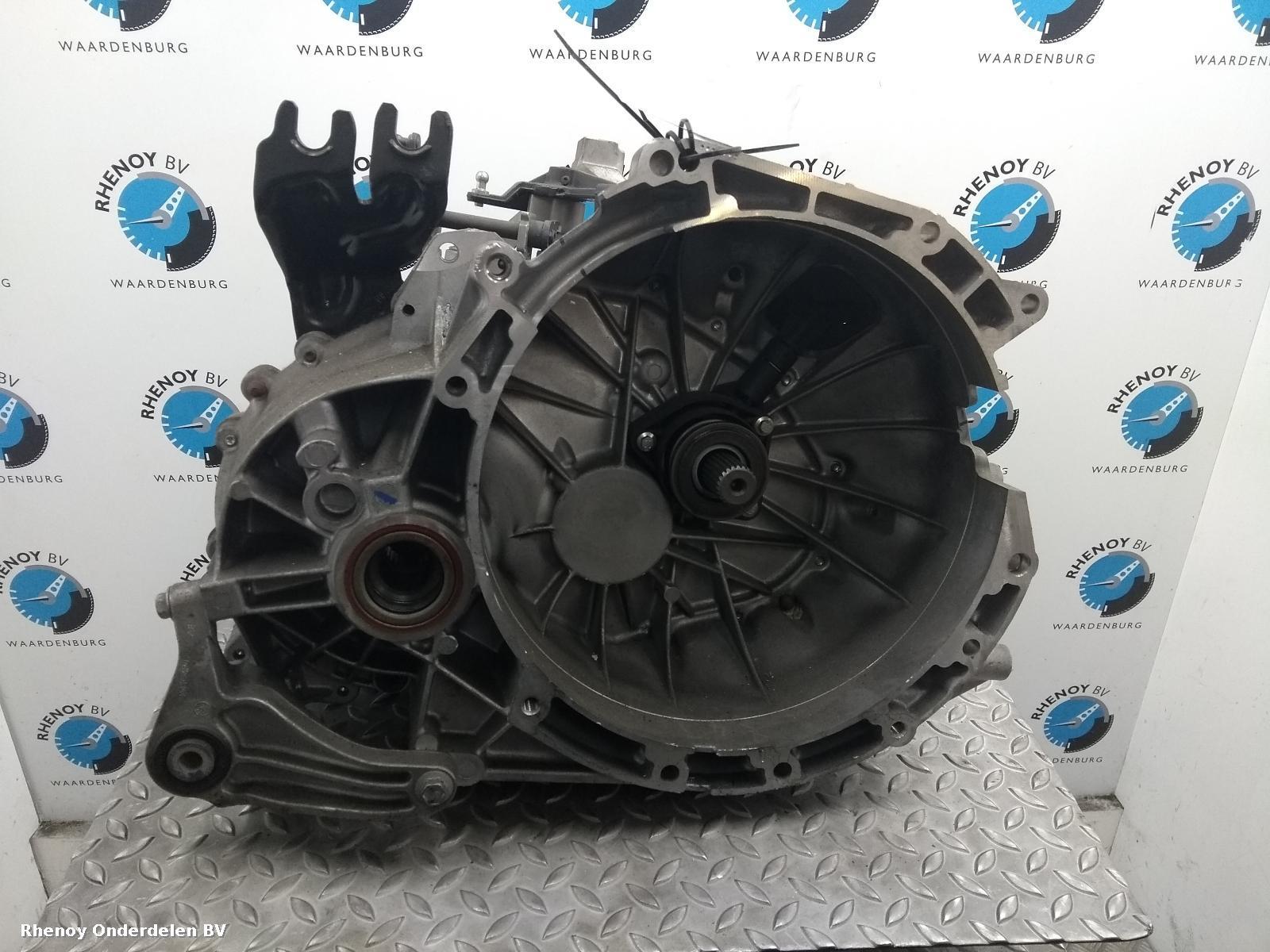 View Auto part TRANSMISSIE / VERSNELLINGSBAK FORD MONDEO 2013