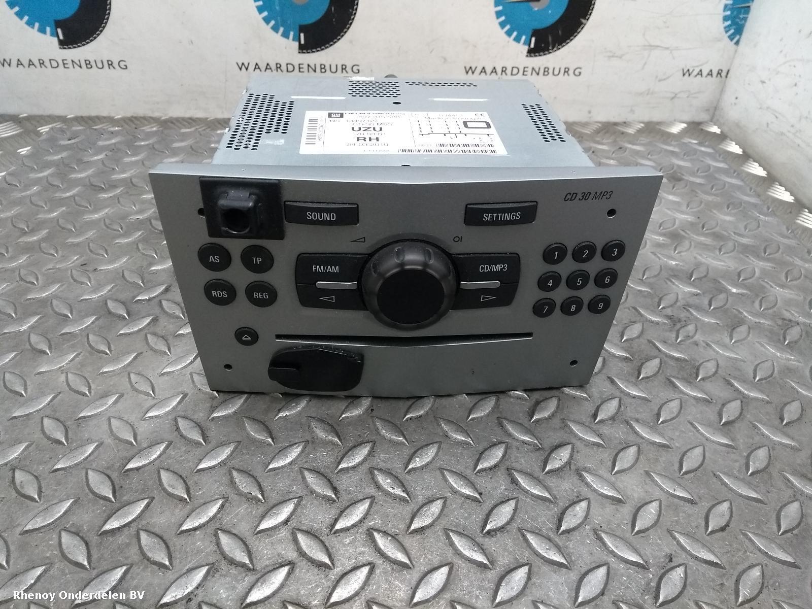Bekijk Auto-onderdeel RADIO OPEL / VAUXHALL CORSA 2012