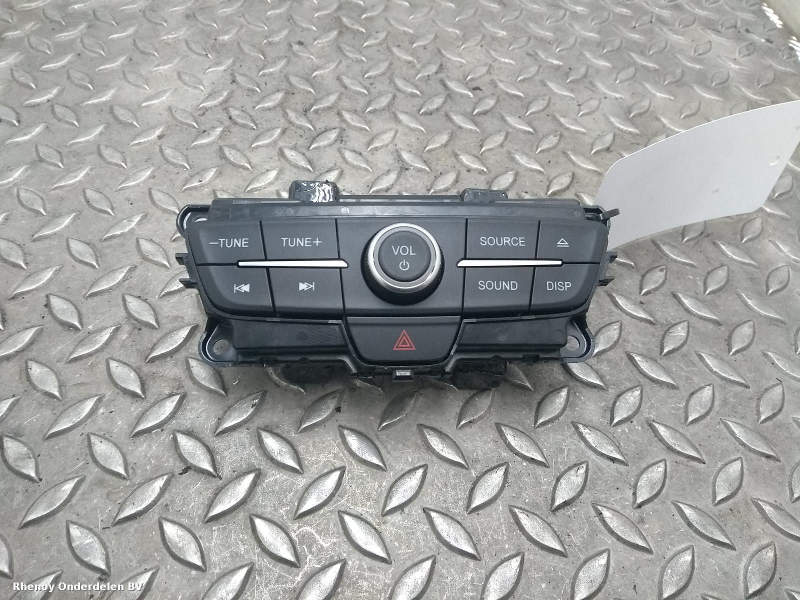 Bekijk Auto-onderdeel RADIO FORD FOCUS 2018
