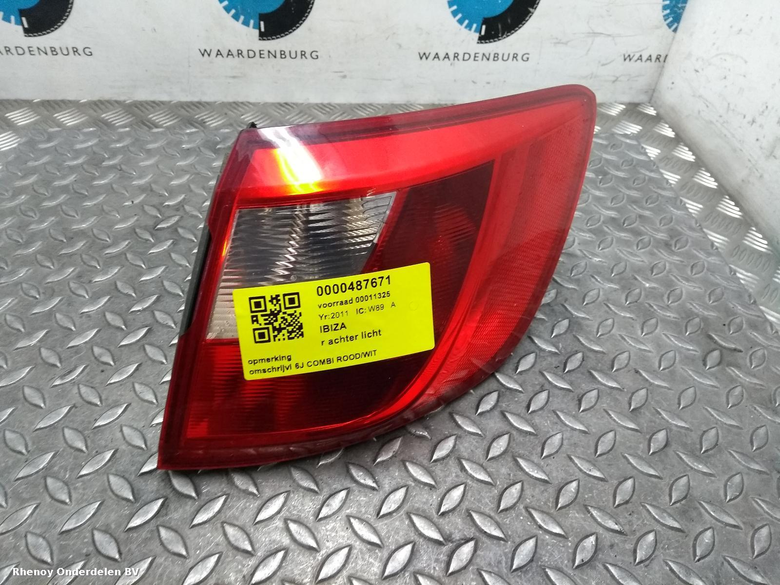 Bekijk Auto-onderdeel ACHTERLICHT R SEAT IBIZA 2011