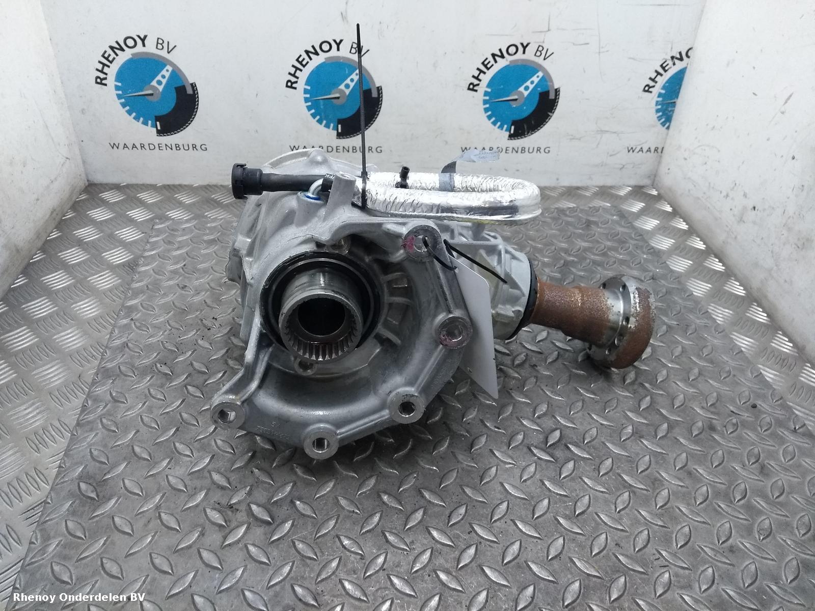 View Auto part TUSSENBAK FORD KUGA 2018