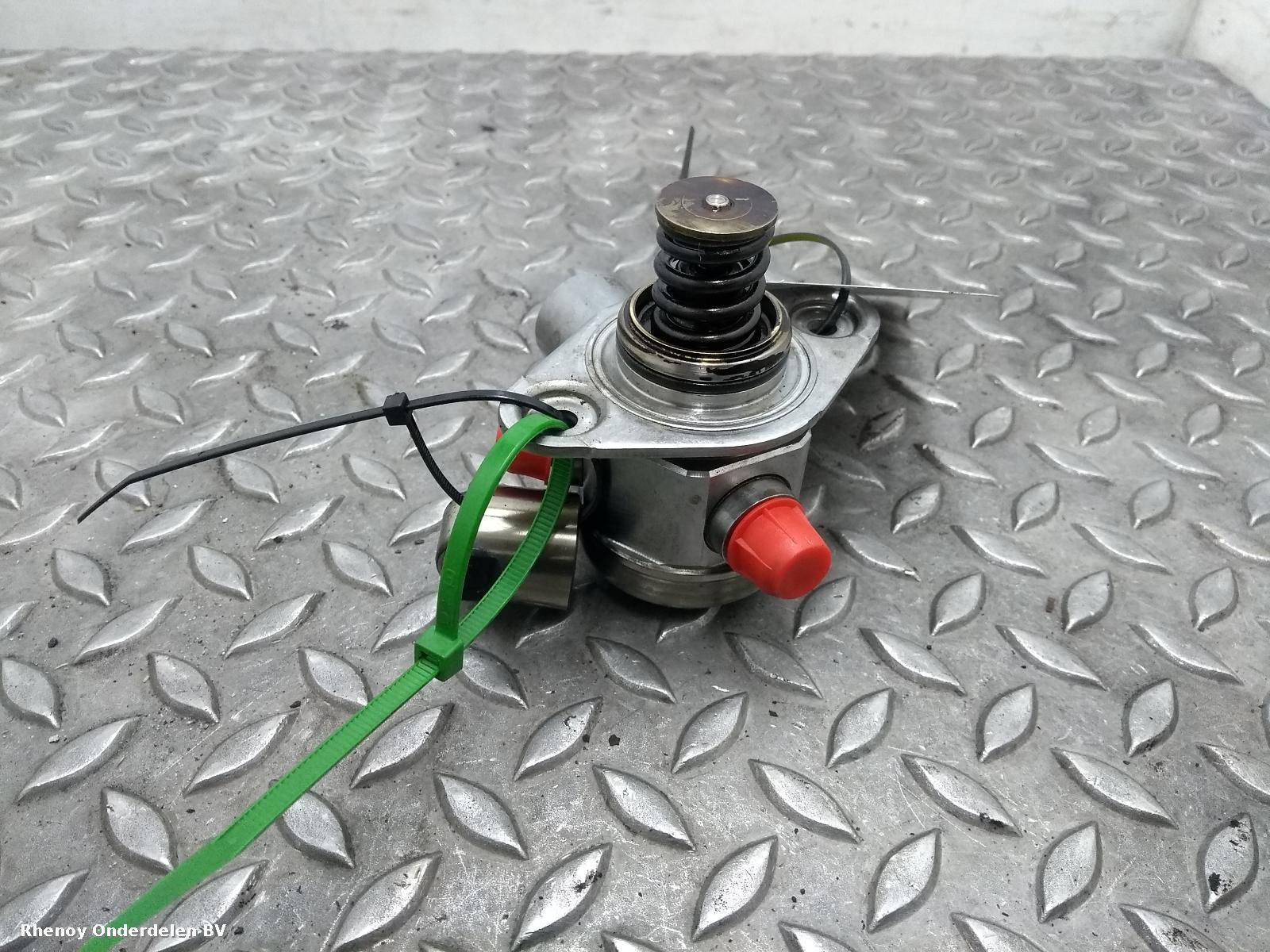 Bekijk Auto-onderdeel BRANDSTOF POMP VOOR DE INJECTOR BMW X6 2009