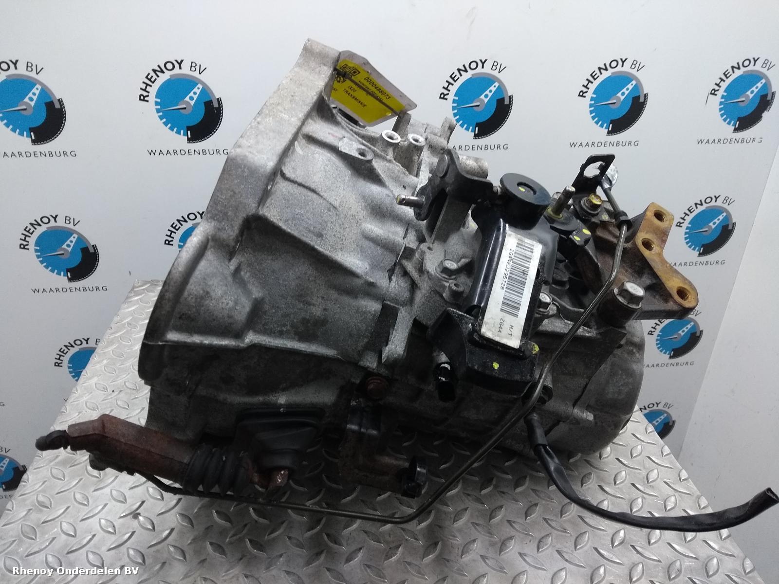 2011 HYUNDAI IX20 TRANSMISSIE / VERSNELLINGSBAK View Auto part TRANSMISSIE / VERSNELLINGSBAK HYUNDAI IX20 2011
