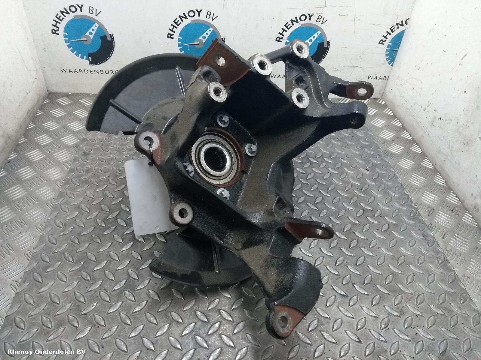 Bekijk Auto-onderdeel FUSEE LA FORD KUGA 2018