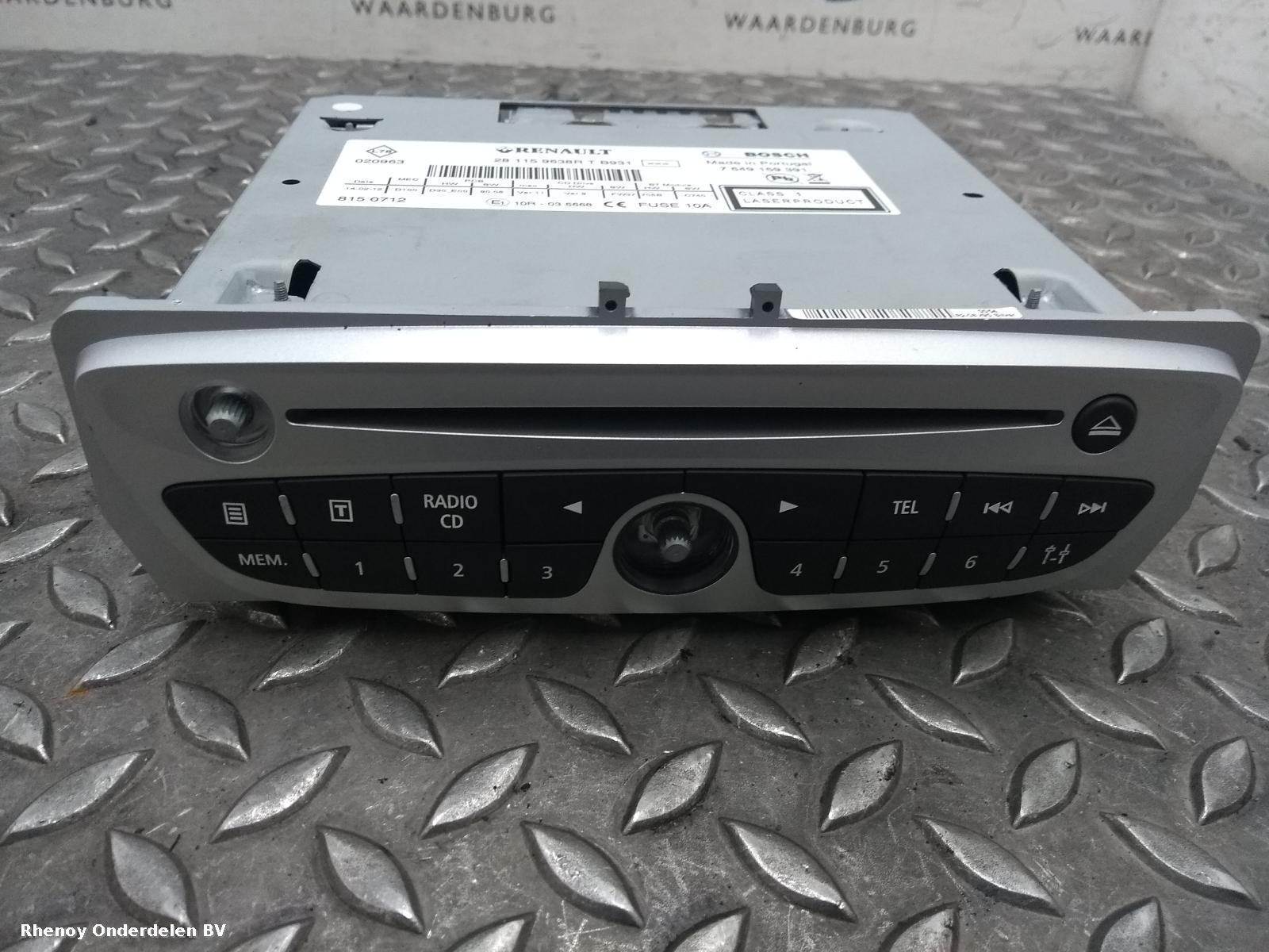 View Auto part A/V Equipment RENAULT MEGANE 2012