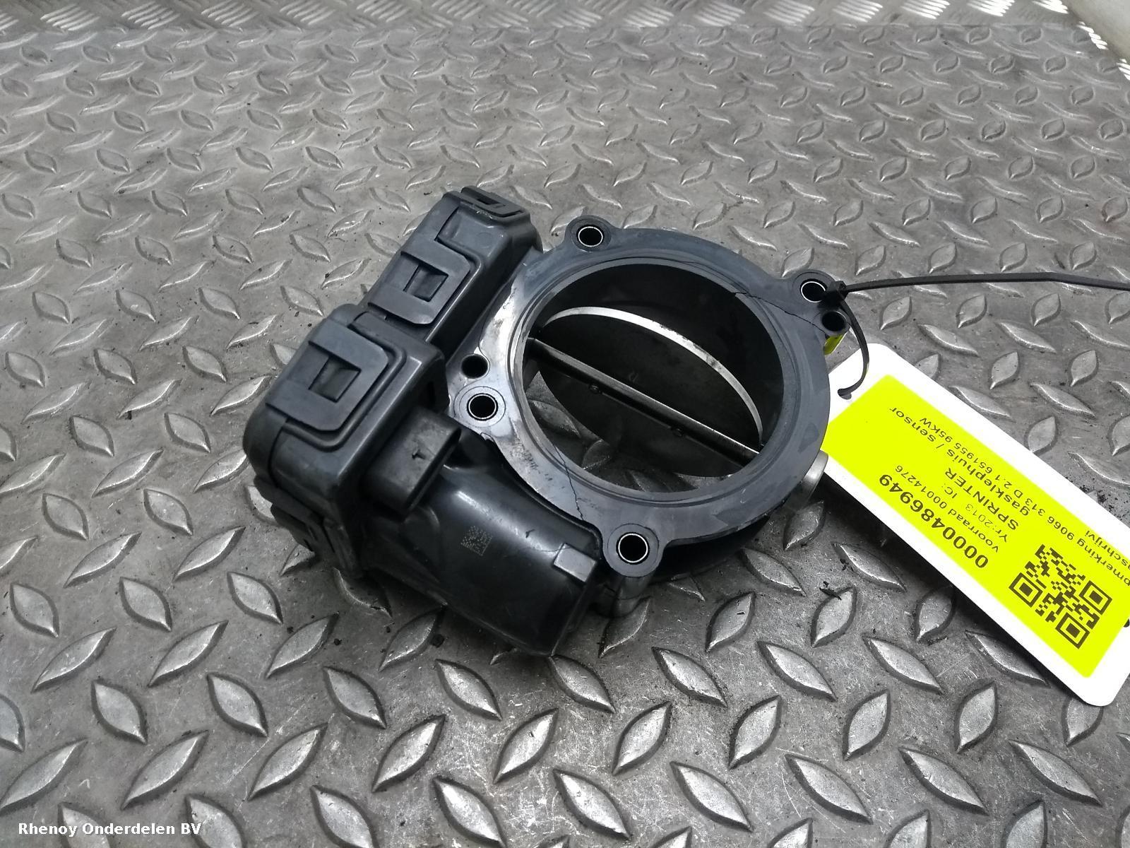 Bekijk Auto-onderdeel GASKLEPHUIS MERCEDES SPRINTER 2013