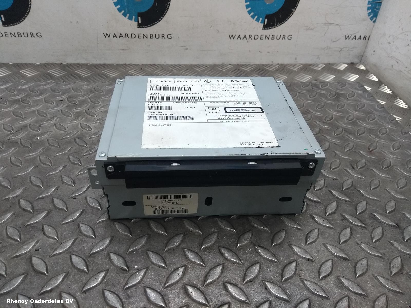 Bekijk Auto-onderdeel RADIO VOLVO V40 2013